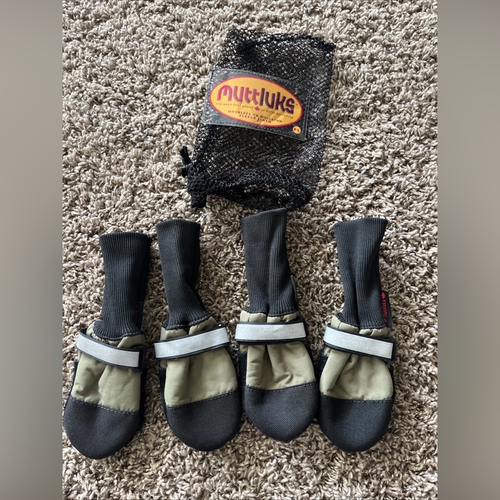 Muttluks Dog Boots